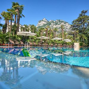 Parc Hotel Flora